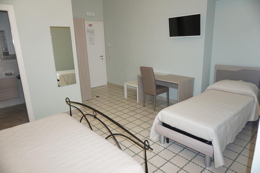 Residence Stendhal Guest House Civitavecchia Luaran gambar