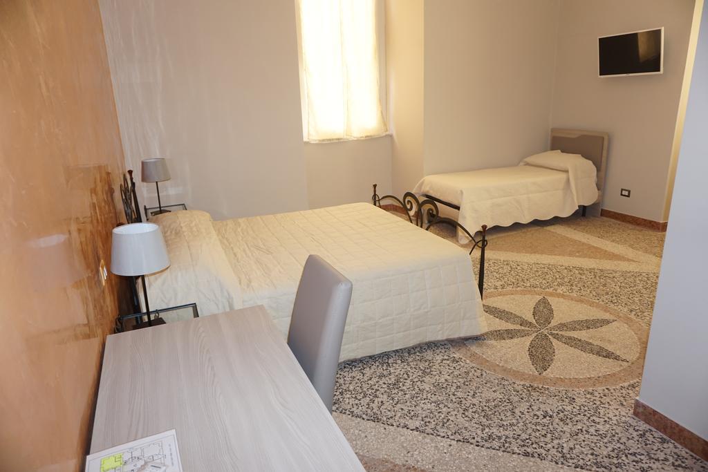 Residence Stendhal Guest House Civitavecchia Luaran gambar